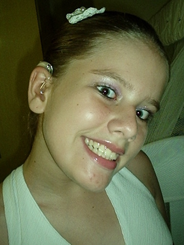 quero ter  mtos  seguidores em meu twitter  so espero que  isso me ajude a  conquistar amigos  no meu twitter...bjs...