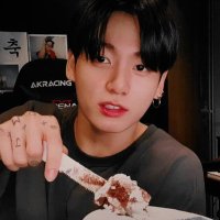 🍞⁷ ia (rest)(@smolbreadjin) 's Twitter Profile Photo