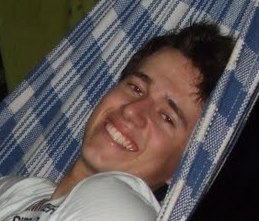Sou um Estudante de engenharia civil aprendendo a administrar. Fascinado pela vida. Sempre procurando crescer em qualquer oportunidade que a vida me dá!