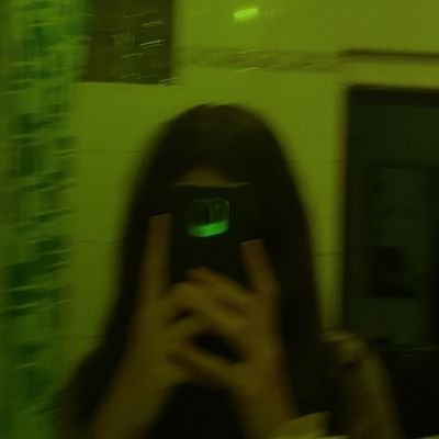 YazHehe_'s profile picture. 