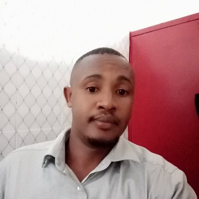 A civil engineer cum landscaper.
No man is poor who has a Godly mother - Abraham Lincoln.