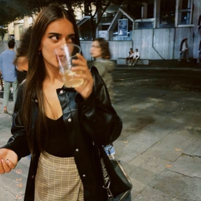 AnaSofiaCardos4's profile picture. party girls don’t get hurt | ig: @_sofiacardoso__