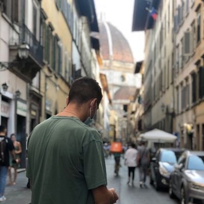 JGX999's profile picture. Historiador del Arte 🎨

Talaverano viviendo en Salamanca.