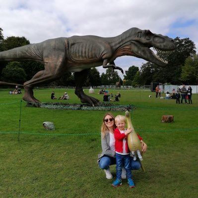 Mam, Wife, Genomics Implementation @ AWMGS 🏴🧬 Likes science and cats.