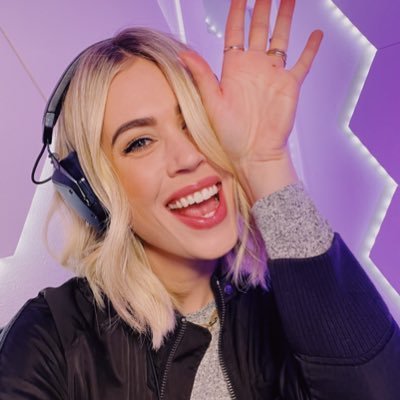 @lakings TV reporter & host on @FanDuelSN_WEST / Broad Street Bully genes / Voice in @EASPORTSNHL / @Twitch partner / #Warzone streamer