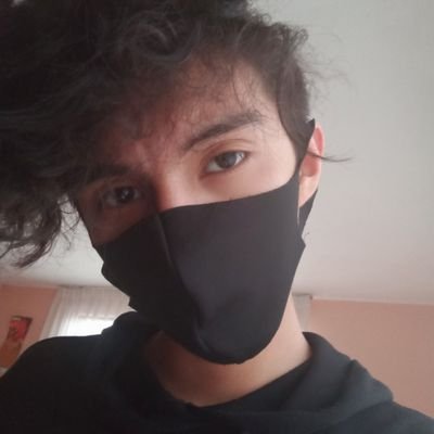 Victor___Valle's profile picture. 18  yo.                                                                                                                 Solía jugar mobas.....