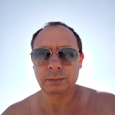 IzaqueLirio's profile picture. 