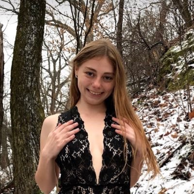 18+ 😈 • NSFW 💋• MILF 🔥• Cum join my onlyfans 👅💦 • Cash App: $stefaniesnowxxx • $15 DM Fee ✨ Ladies DM me for collabs 🫶🏼