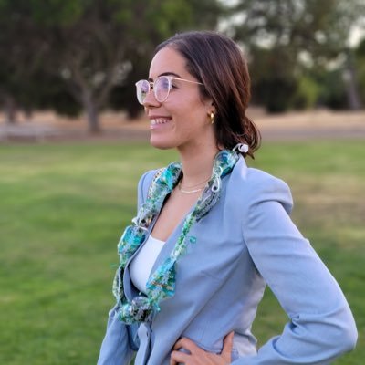 EMS Fellow, Mayo Clinic🚑
Stanford EM Residency Graduate🌲
Human first, woman second, doctor third
Views are my own