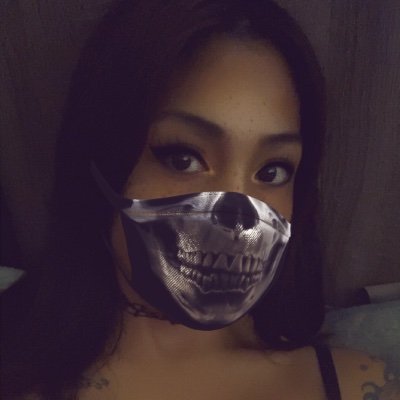 GinaColeLive's profile picture. Like to play video games and stream with friends. Also a cam girl, student and mommy.