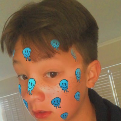 I'm 12 years old and from a family of 5 I live in Queensland Australia