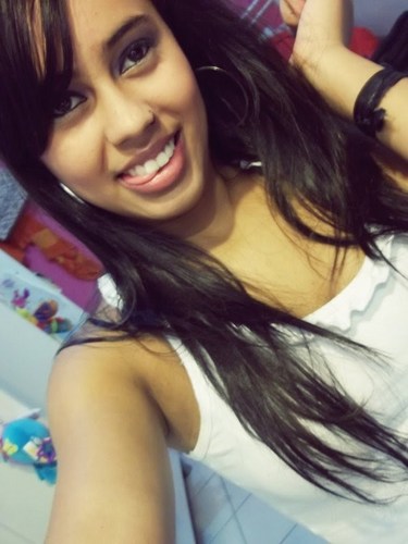Porque Além de linda e bela , sua humildade realmente é o que te revela ♪♫