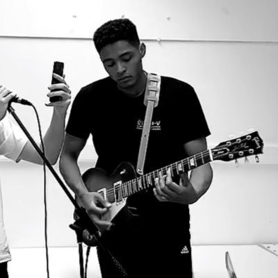 CrazzySama's profile picture. rien à dire