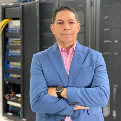 laarocho's profile picture. Former CIO Government of Puerto Rico, Father of 3+1, Entrepreneur, Triathlete, passionate about helping others.