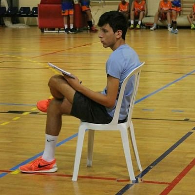 📚Master Comunicación Publicitaria UC3M
🏀Aficionado al #basketfem
💭Comento #LFChallenge, #LF2 y #LN1 de Andaucía
🎙️Colaboro en @ElBanqillo