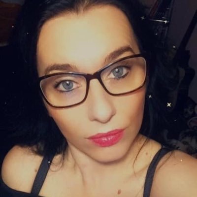 sara lewisさんのプロフィール画像