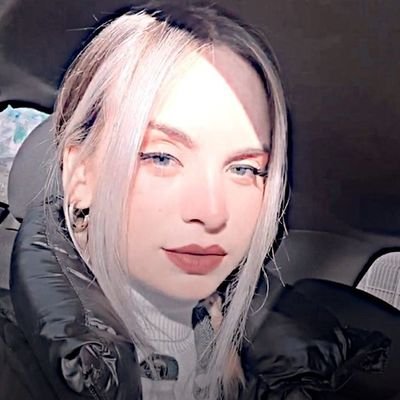 adasolmazcnm's profile picture. Her şeyi cemreye bağlama.