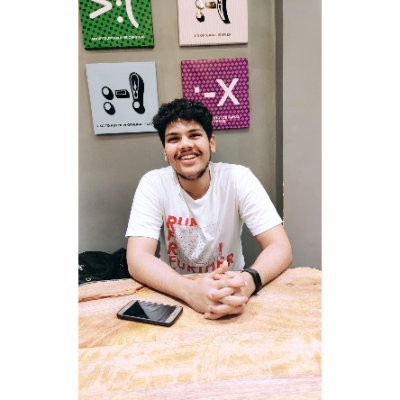 Big Data Engineer ( Experience and learning on big data ecosystem technologies like Hive, Hadoop, Spark, Sqoop. )
Apart from that football and coffee