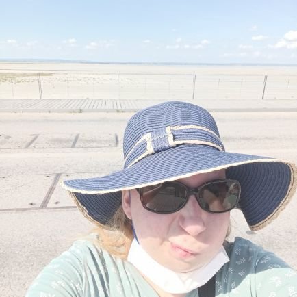 IrisBoulanger's profile picture. Fans De @Cyrilhanouna Et @CamilleCombal Mes Rayons De Vie #TPMP ♡ Mon Idole Coco @cauetofficiel Ma Vie @KeenvOfficiel ♡♡Je Vous Aiment ♡♡