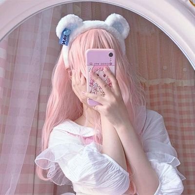 PixiieBerriee's profile picture. 