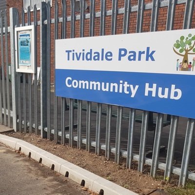 We are a group of Tividale residents and volunteers who want to make the most of the park. We have monthly meetings and members of the community are all welcome
