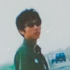 I'm T-LER.(he/him) I like photography.Poet account @SEKI_SAN2019 @RhymeSharle
https://t.co/tZqoxPUUcX
