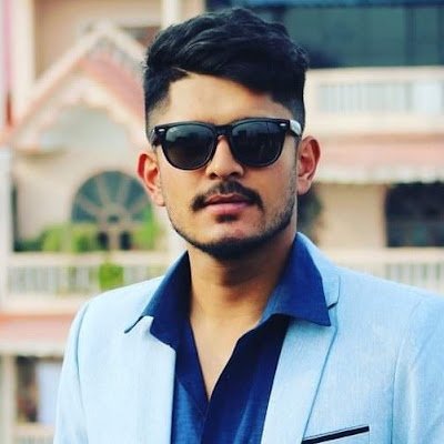 SUCCESS hugs you in PRIVATE,
FAILURE slaps you in PUBLIC