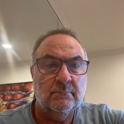 pinerosf's profile picture. 