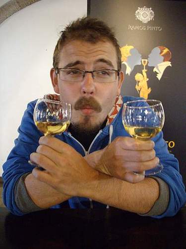 bamptonoid's profile picture. Substantiating the insubstantial.