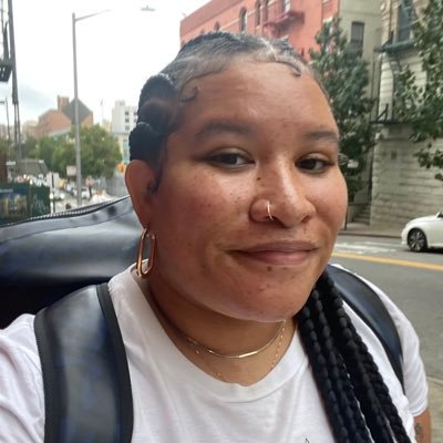 #TheBronx, (she/they), Civil Rights Attorney , the Lina half of @Bag_Ladiez, Bowdoin Alum +Temple Law Alum |Opiniones son mías/Opinions are my own|