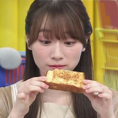 香川県 
守屋麗奈、賀喜遥香推し！
かつては、、、
　　　　　　　　　　　　　　　　　　欅坂46 平手友梨奈　
　乃木坂46 白石麻衣推し