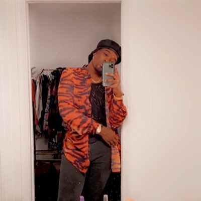 innately____Dee's profile picture. 