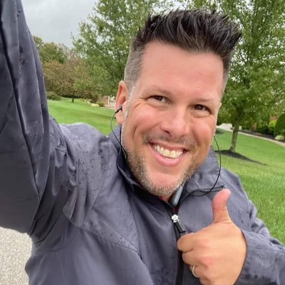 jefferyjohns's profile picture. Executive creative guru and passionate painter. If you have any interest in a painting you see, or would like a commission call: 859.630.9657