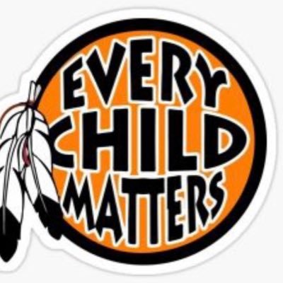 realworldtchr's profile picture. she/her