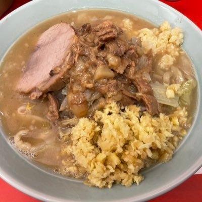 No Ramen, No Life !ラーメン・お酒(特に日本酒とウィスキー)・ミスチル(F&M会員)が大好きです。プロフィール画像は大好きなラーメン鬼首北仙台店さん。