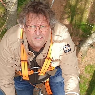 Wissenschaftsautor und investigativer Fernsehjournalist
