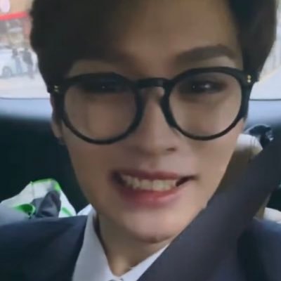 painallaroundme's profile picture. Pain.