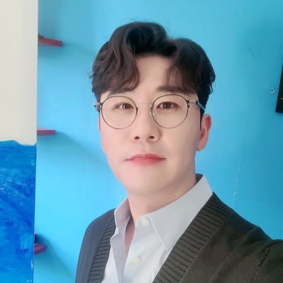 zerotakk2_Love's profile picture. 😘"꿈은 도망가지 않아,도망가는것은 언제나 나 자신이다" 💙영탁이딱이야 공식 공주님👸