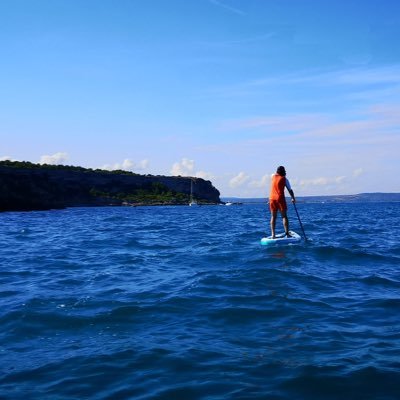 Montagne/Ultra Trail/Money Management. « J'ai claqué beaucoup d'argent dans l'alcool, les filles et les voitures de sport — le reste, je l'ai gaspillé ». https://t.co/RXlR5Z33go