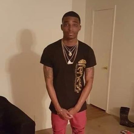 KIECEtheMC's profile picture. I DO ME!! C.E.O OF #WePromoteEnt Contact Me For Business Inquires!! #TeamDAD Humble #FreeKiecetheMC