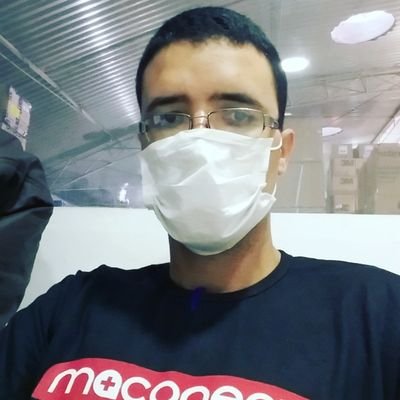 Estudante de administração
Apaixonado por logística
Vascaíno fanático