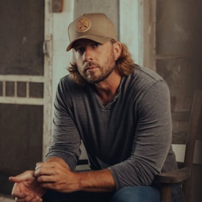 Georgia🔄Nashville Country Artist: Find me on Spotify and all digital platforms. New EP out now! Instagram: tfountainmusic