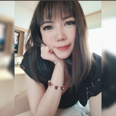 Sharonshuxian Profile Picture