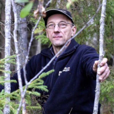 AIKA on ainoa luonnonvara, joka on yhteinen kaikille ihmisille, kukaan ei voi ostaa tai varastoida sitä. Elämän merkityksellisyys syntyy oppimisen taidosta.