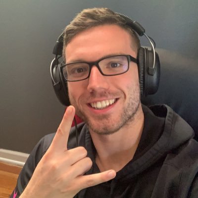 Owner of Noobs | Valorant Content Creator | Valorant Streamer | https://t.co/fGm7lTQ9fF