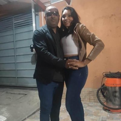 massagista profissão, amante da aviação, nas horas vagas marceneiro, casado com a cantora linda
