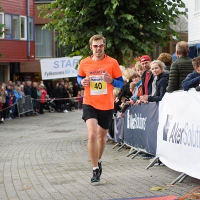 OleHeimly's profile picture. Dad & daddy