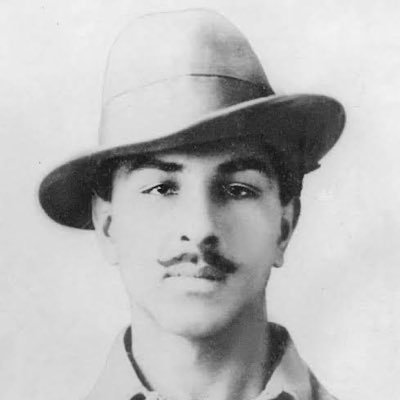 सरफरोशी की तमन्ना अब हमारे दिल में है, देखना है ज़ोर कितना बाजु-ए-कातिल में है । ( जाट )