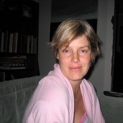 Profile Picture of Dana Williams Flores (@julybutterfly) on Twitter