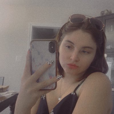 ultmarksus's profile picture. i’m only good for stupid jokes and good memes